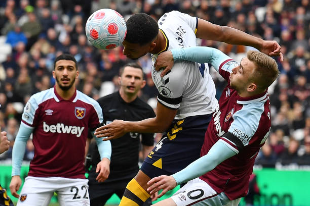 冰壶运动的 冰壶运动的