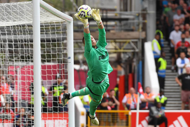 在对比赛季 在对比赛季