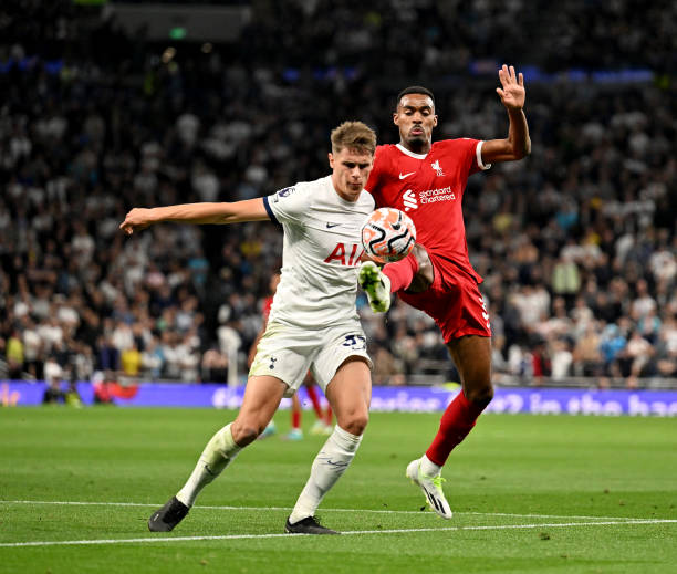 比如罗伯逊 比如罗伯逊